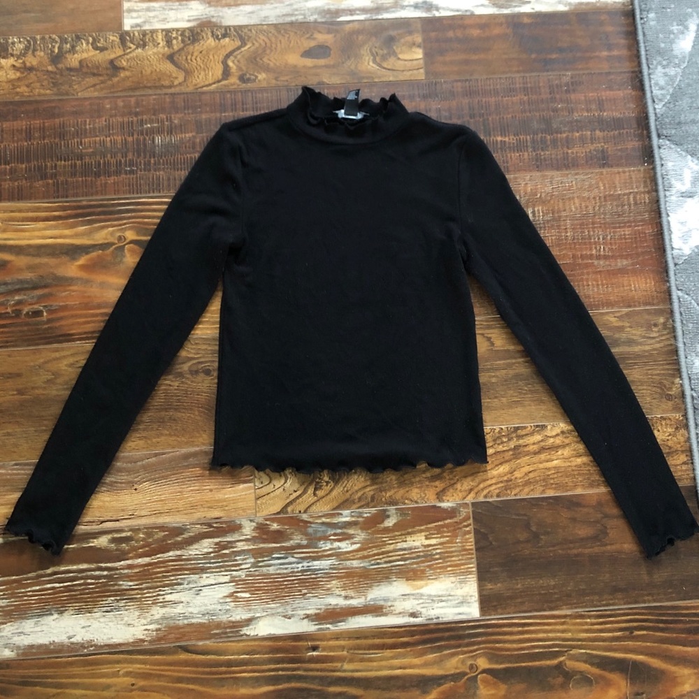 Forever 21 Mock Neck Long Sleeve Lettuce Trim